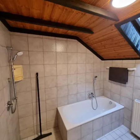 Am Sahrbach 4* Altenahr