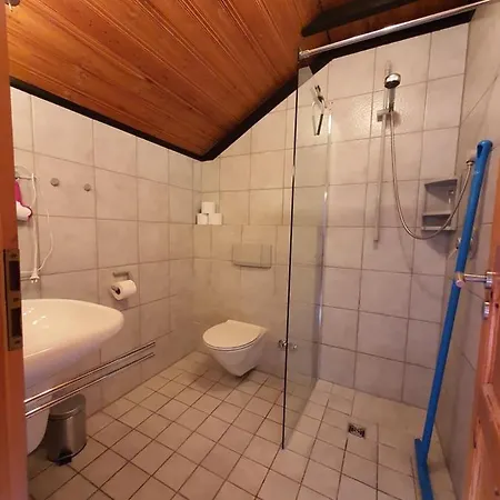 Am Sahrbach 4* Altenahr