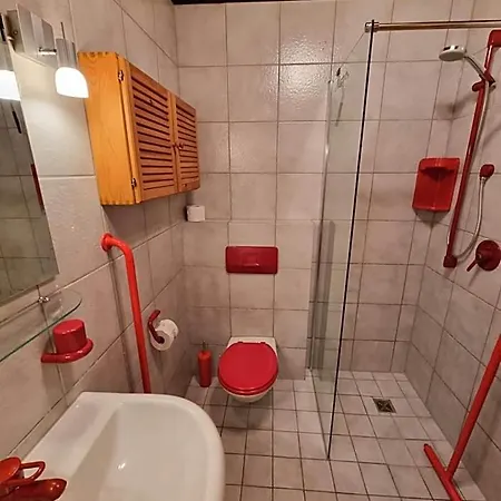 Am Sahrbach 4* Altenahr