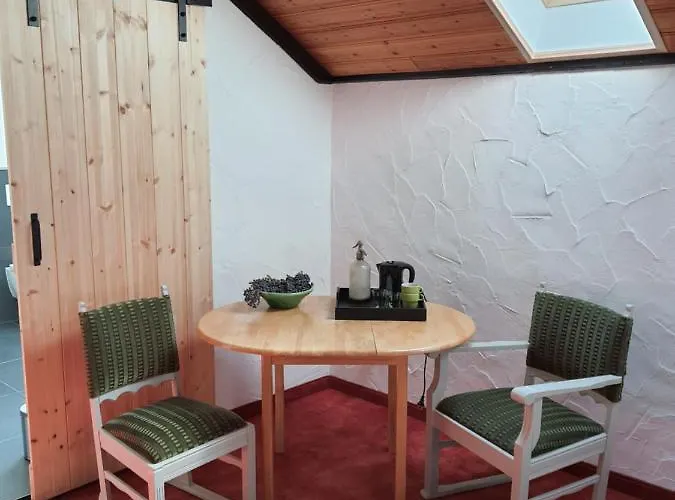 Am Sahrbach Bed & Breakfast 4*