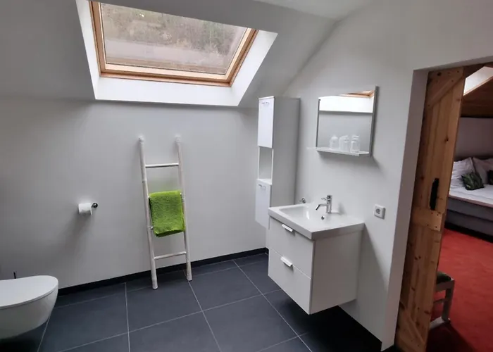 Bed & Breakfast Am Sahrbach 4*